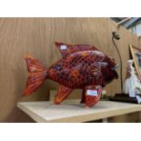 AN ANITA HARRIS CERAMIC FISH - HEIGHT 29 CM