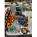 A COLLECTION OF VARIOUS ITEMS TO INCLUDE CUT CRYSTAL GLASSWARE, POOLE POTTERY CERAMIC DISH ETC