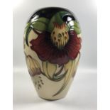 A MOORCROFT POTTERY 'ANNA LILY' PATTERN VASE, HEIGHT 18CM