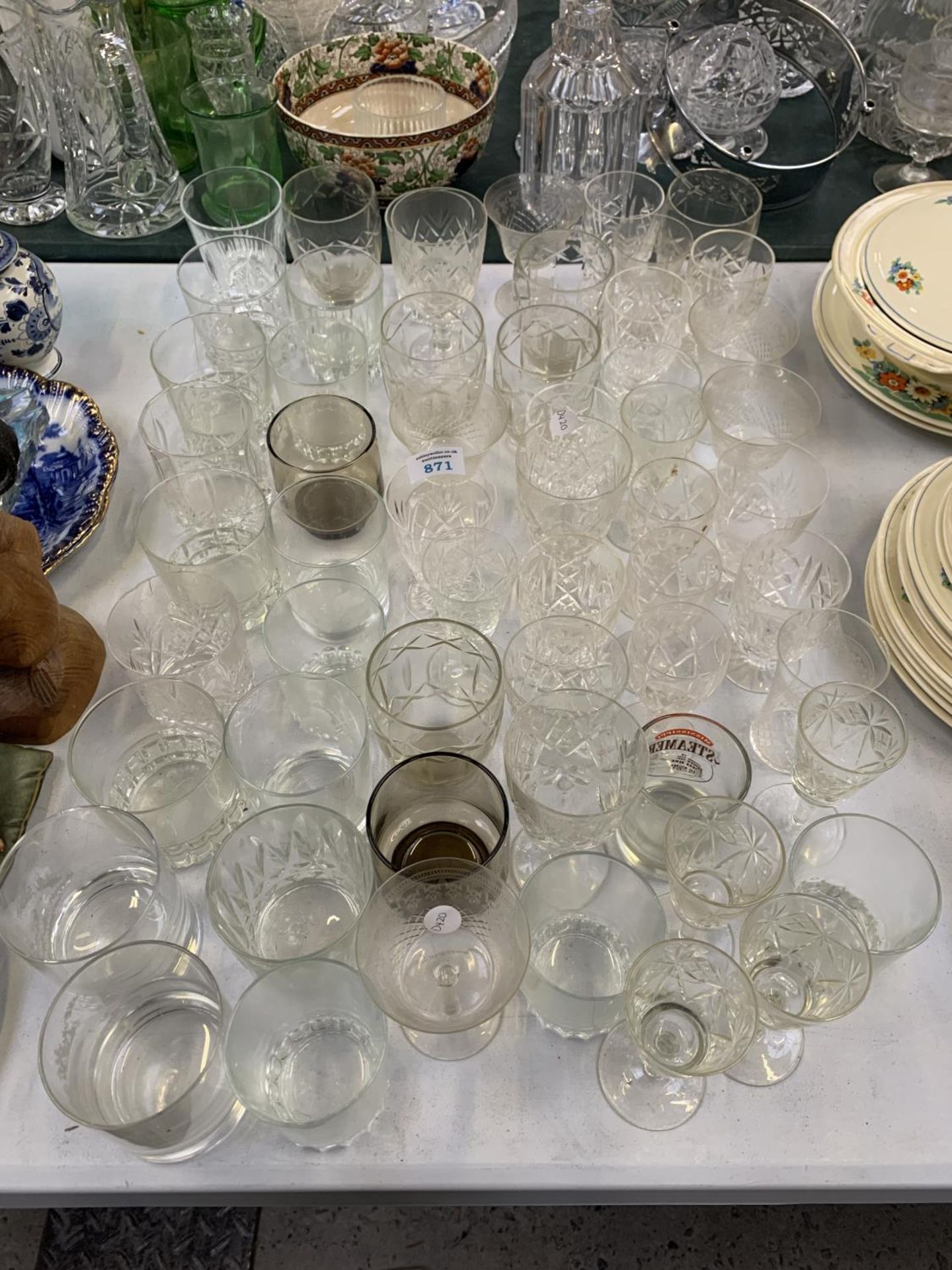 A LARGE COLLECTION OF GLASSES