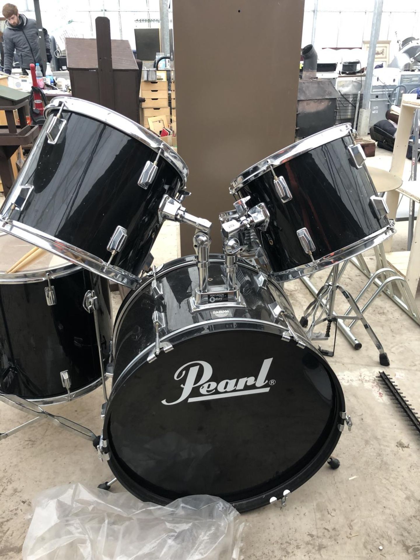 A 'PEARL' SESSION DRUM KIT - Image 2 of 4