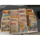 A LARGE COLLECTION OF COMICS TO INCLUDE WHOOPEE, HORNET, BEEZER, LOOK IN ETC