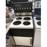 A CREDA HALLMARK DOUBLE OVEN AND FOUR RING HOB