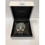 A BOXED SEIKO CHRONOGRAPH DIVERS WRIST WATCH