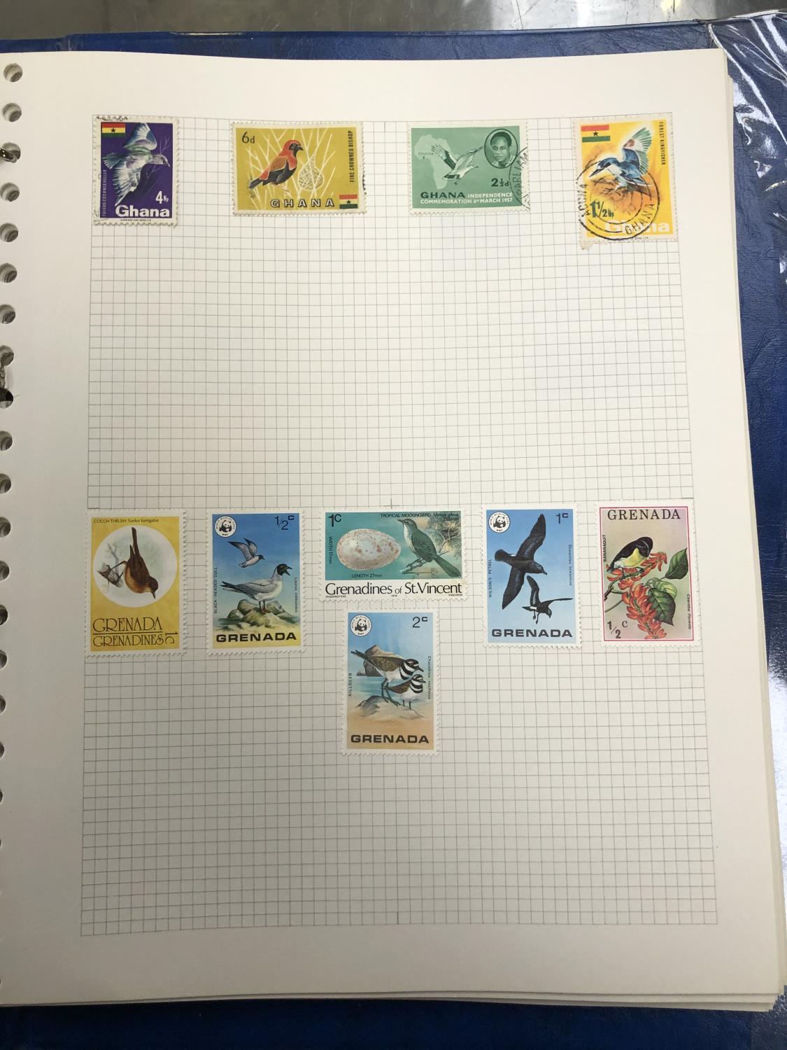 BIRDS . AN ALL WORLD THEMATIC COLLECTION OF BIRDS ON STAMPS . INCLUDED USA 2 X 25 SHEETS , PLUS - Image 4 of 9