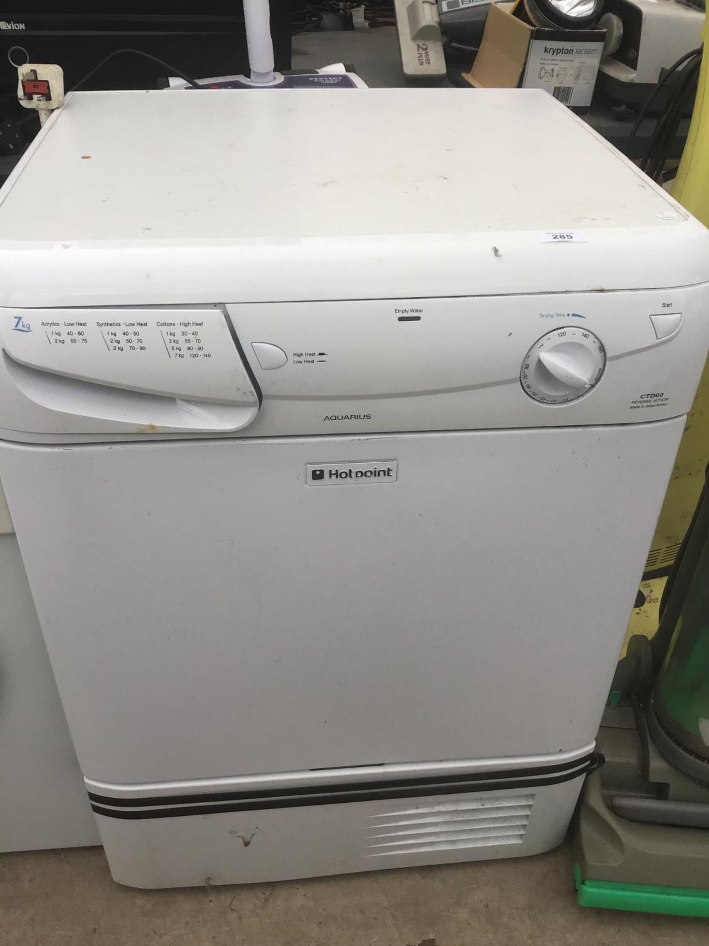 A HOTPOINT AQUARIUS DRYER IN WORKING ORDER