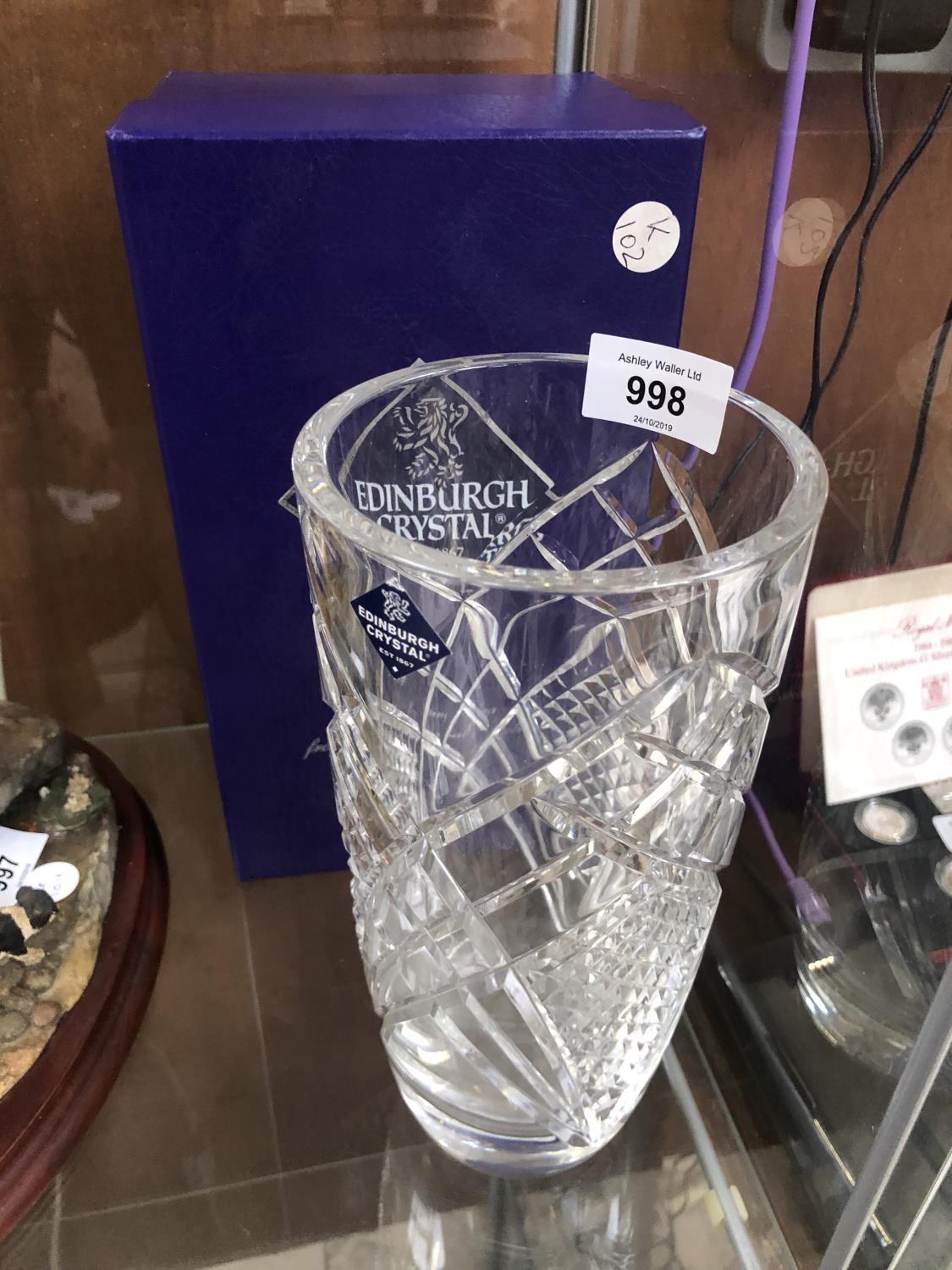 A BOXED EDINBURGH CRYSTAL CUT GLASS VASE