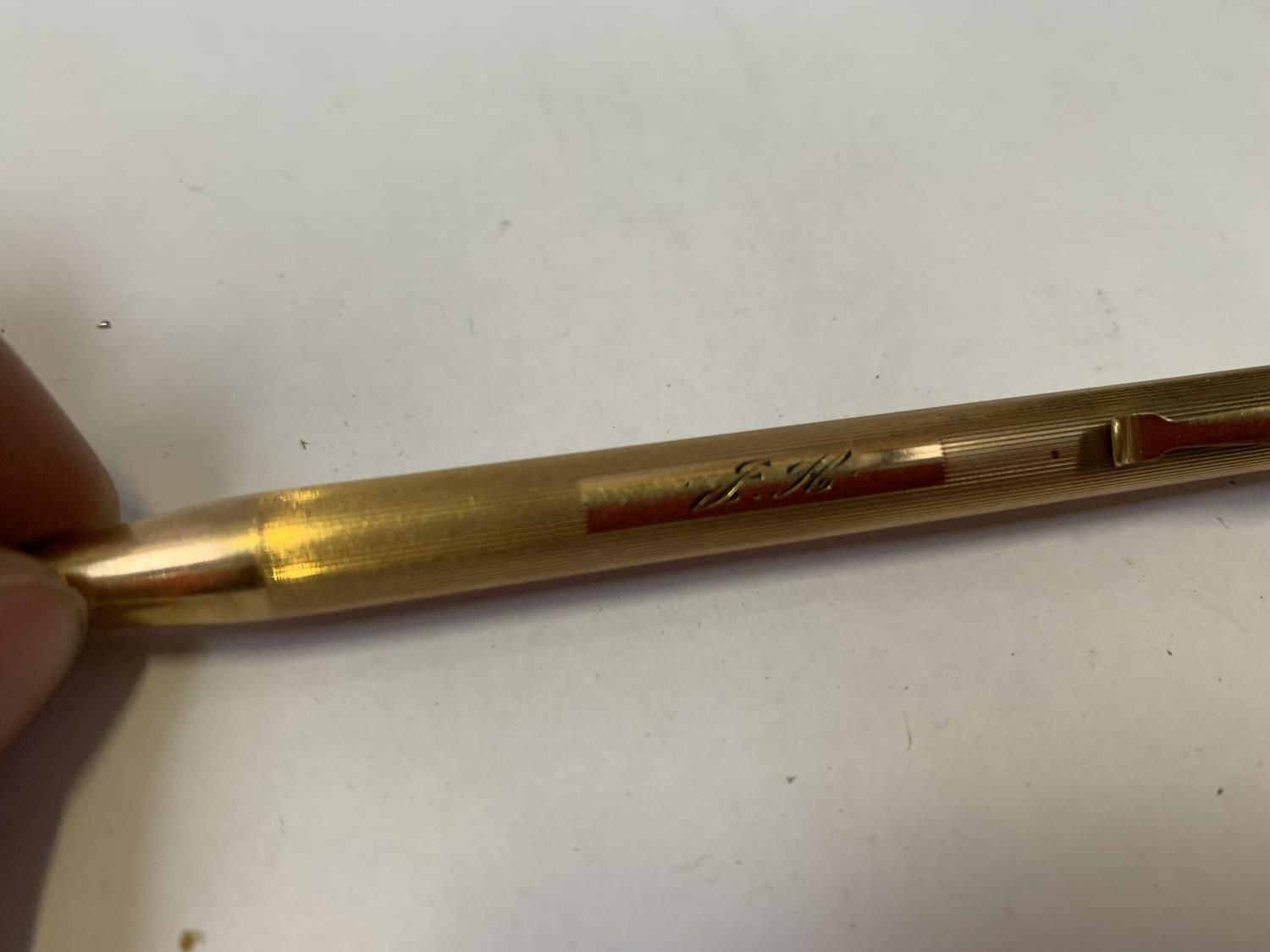 A GOLD PLATED PROPELLING PENCIL - Image 2 of 2