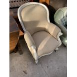 A MODERN CLASSIC STYLE BEIGE UPHOLSTERED NURSING CHAIR - RRP £1400