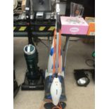 A VAX RAPID POWER CARPET WASHER AND A VAX LIGHTWEIGHT CLEANER IN WORKING ORDER