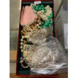 A TRAY OF ASSORTED COSTUME JEWELLERY AND PEARLS ETC