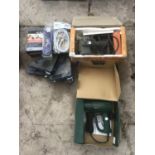 A BELT SANDER, A BOSCH PHG 500-2, TRANSPORT WHEELS AND BUNGEE STRAPS ETC