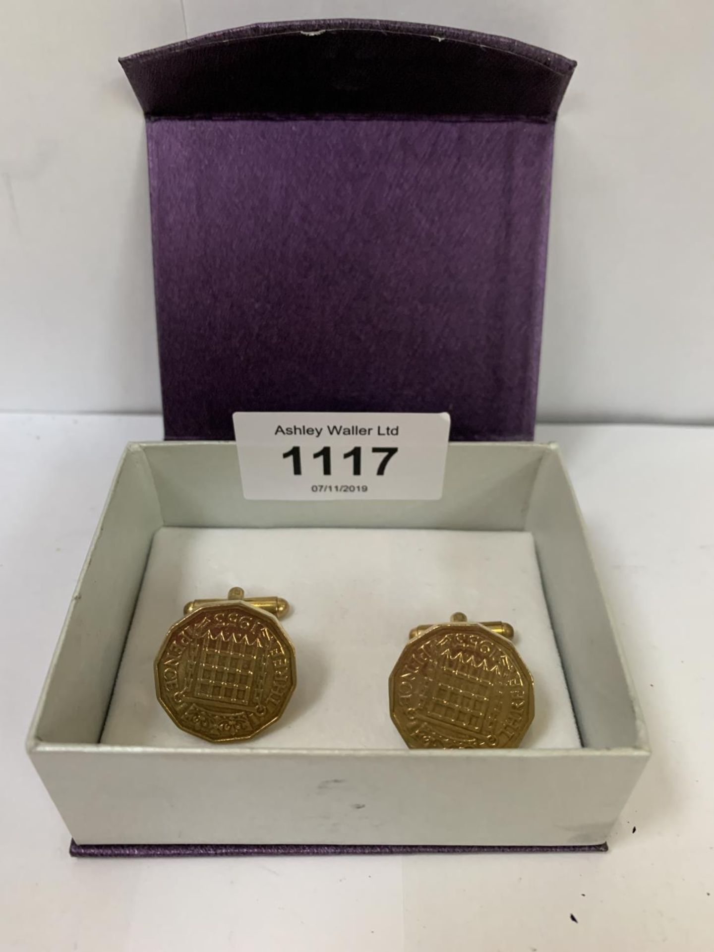 A PAIR OF 1953 COIN CUFFLINKS