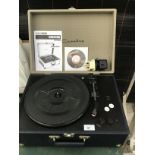 A CROSLEY CR6249A USB TURNTABLE IN WORKING ORDER