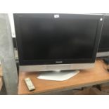 A PANASONIC 31 INCH TELEVISION WITH REMOTE CONTROL IN WORKING ORDER