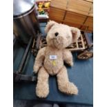 A VINTAGE SOFT TOY TEDDY BEAR