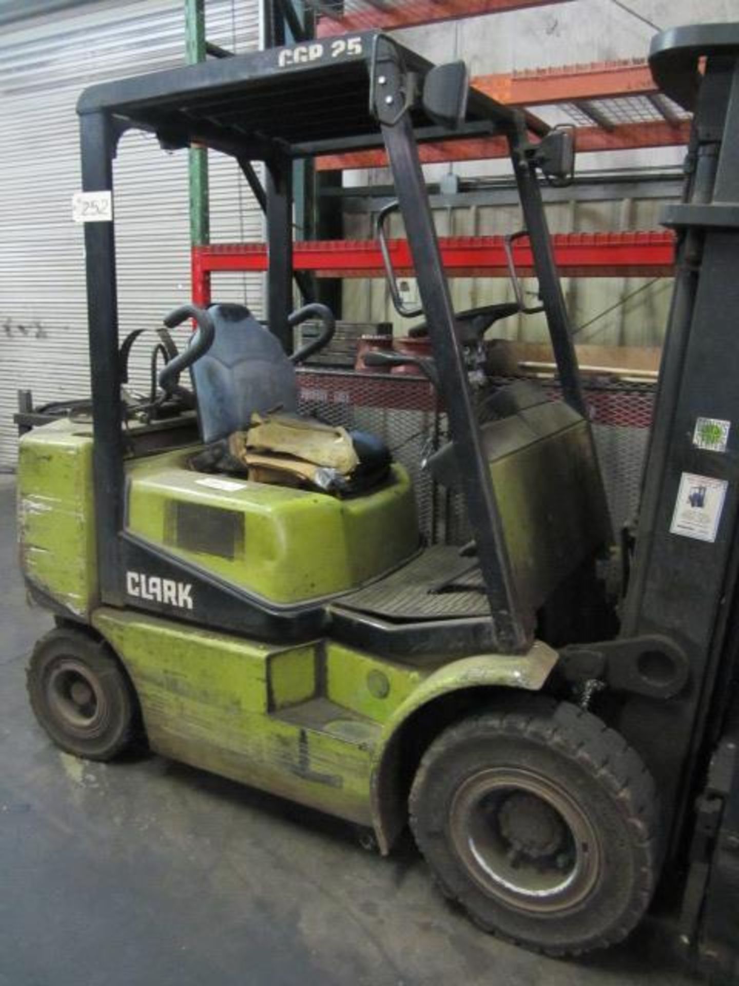 Clark Model CGP25 5,000lb Capacity Propane Forklift with 4 Tread Tires, 42'' Forks, 2-Stage Mast, - Image 2 of 6
