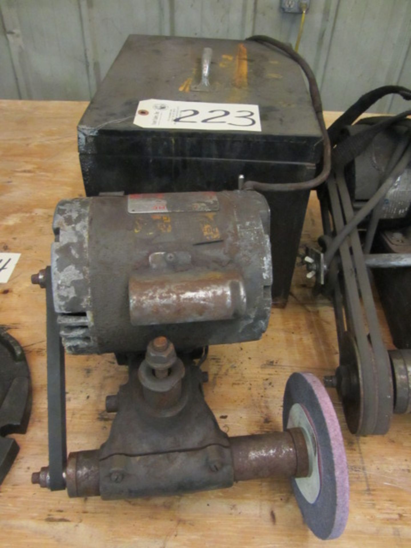 Dumore Tool Post Grinder