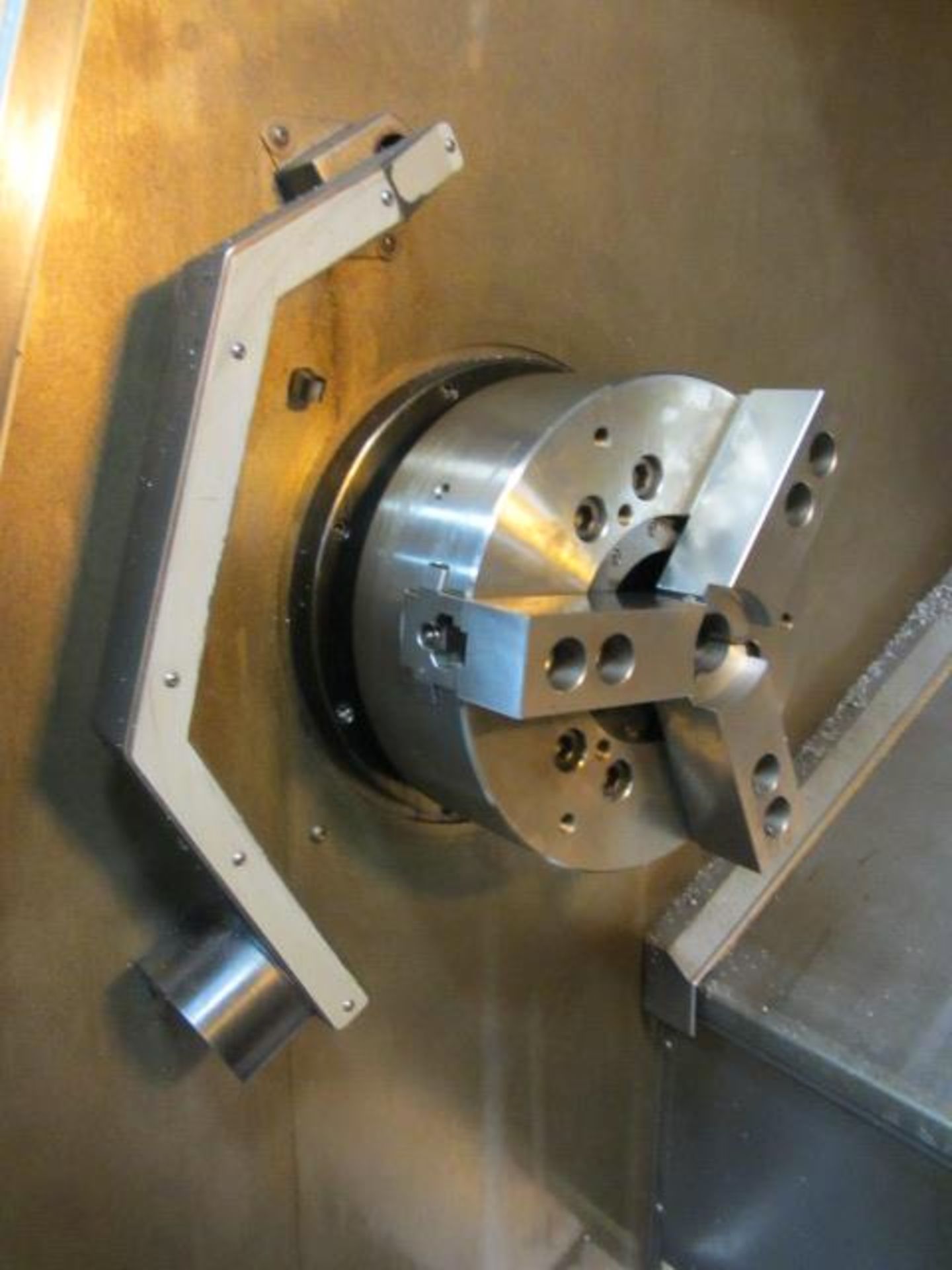 Haas SL40 CNC Turning Center with 15'' 3-Jaw Power Chuck, 4-1/2'' Bore, Approx 70'' Max Distance - Bild 7 aus 10