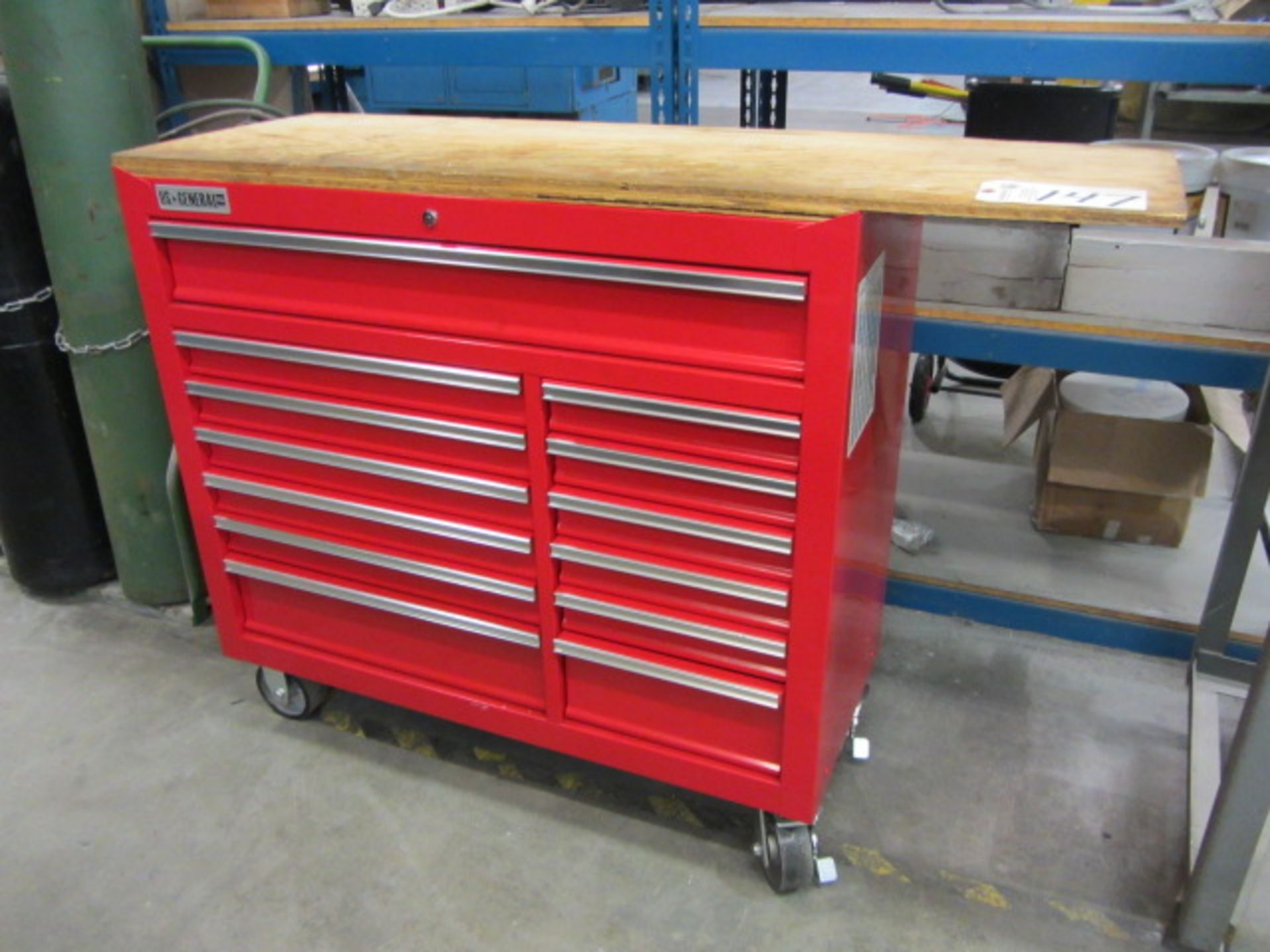 13 Drawer Portable Tool Cart