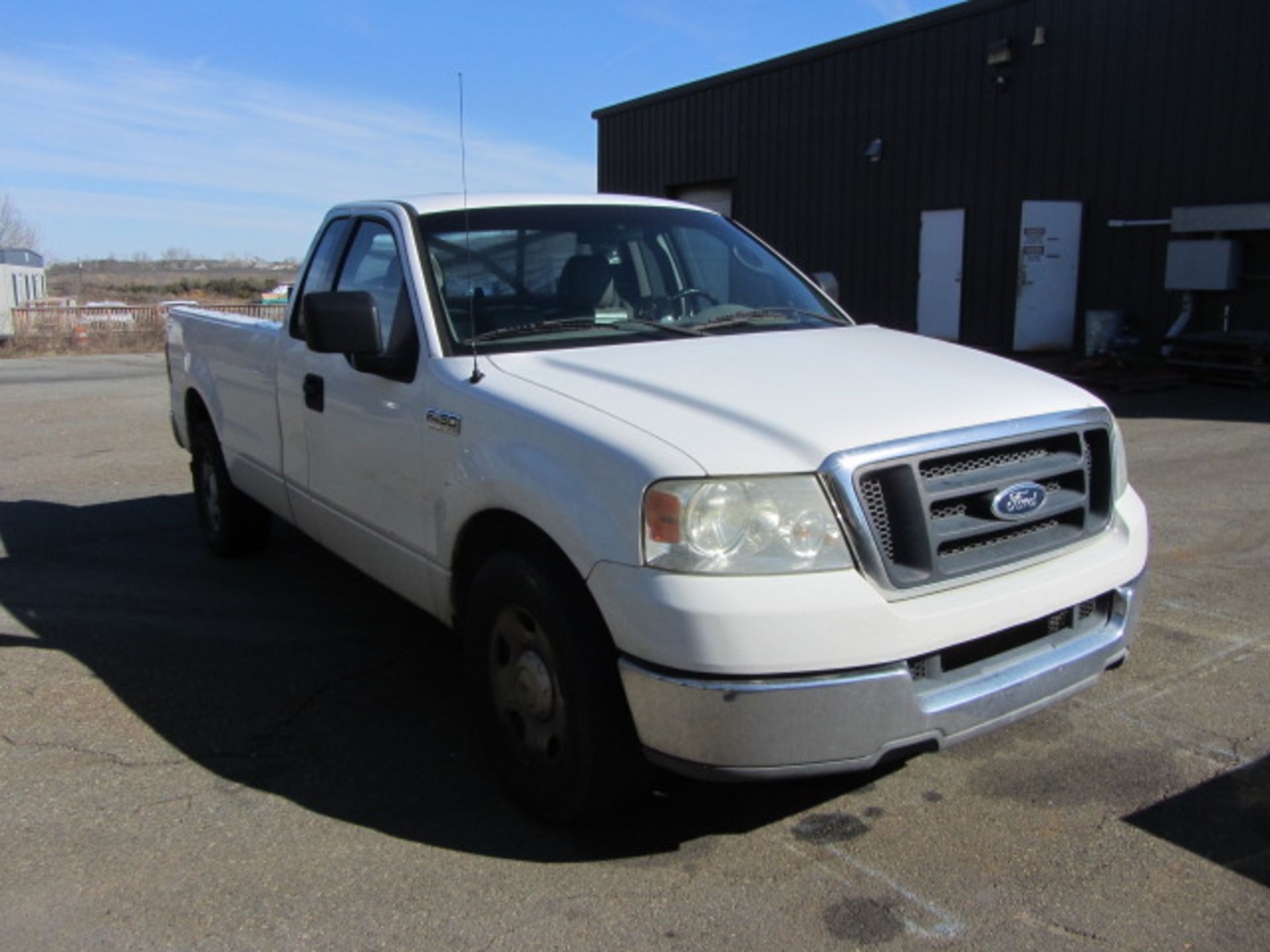 Ford F-150 XLT Triton Pick-Up Truck with 8' Bed, Automatic Transmission, AC & Heat, vin: - Image 4 of 8