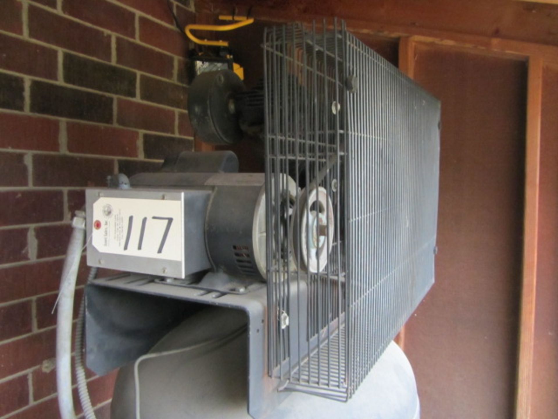 Gardner Denver 6.5HP Reciprocating Air Compressor with Holding Tank - Image 2 of 5