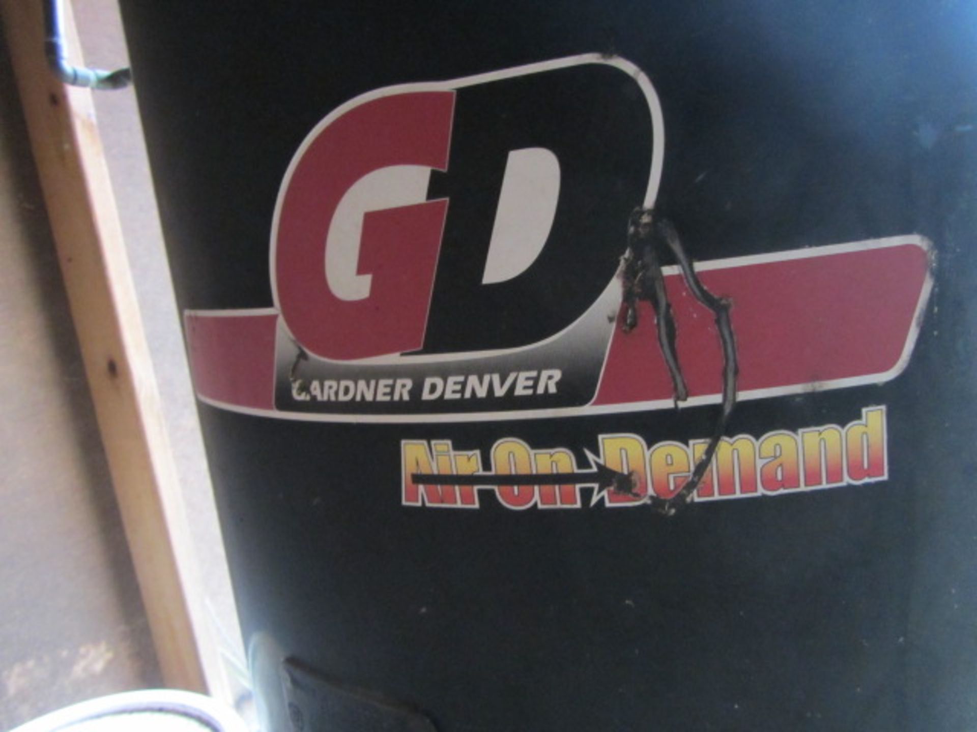 Gardner Denver 6.5HP Reciprocating Air Compressor with Holding Tank - Image 5 of 5