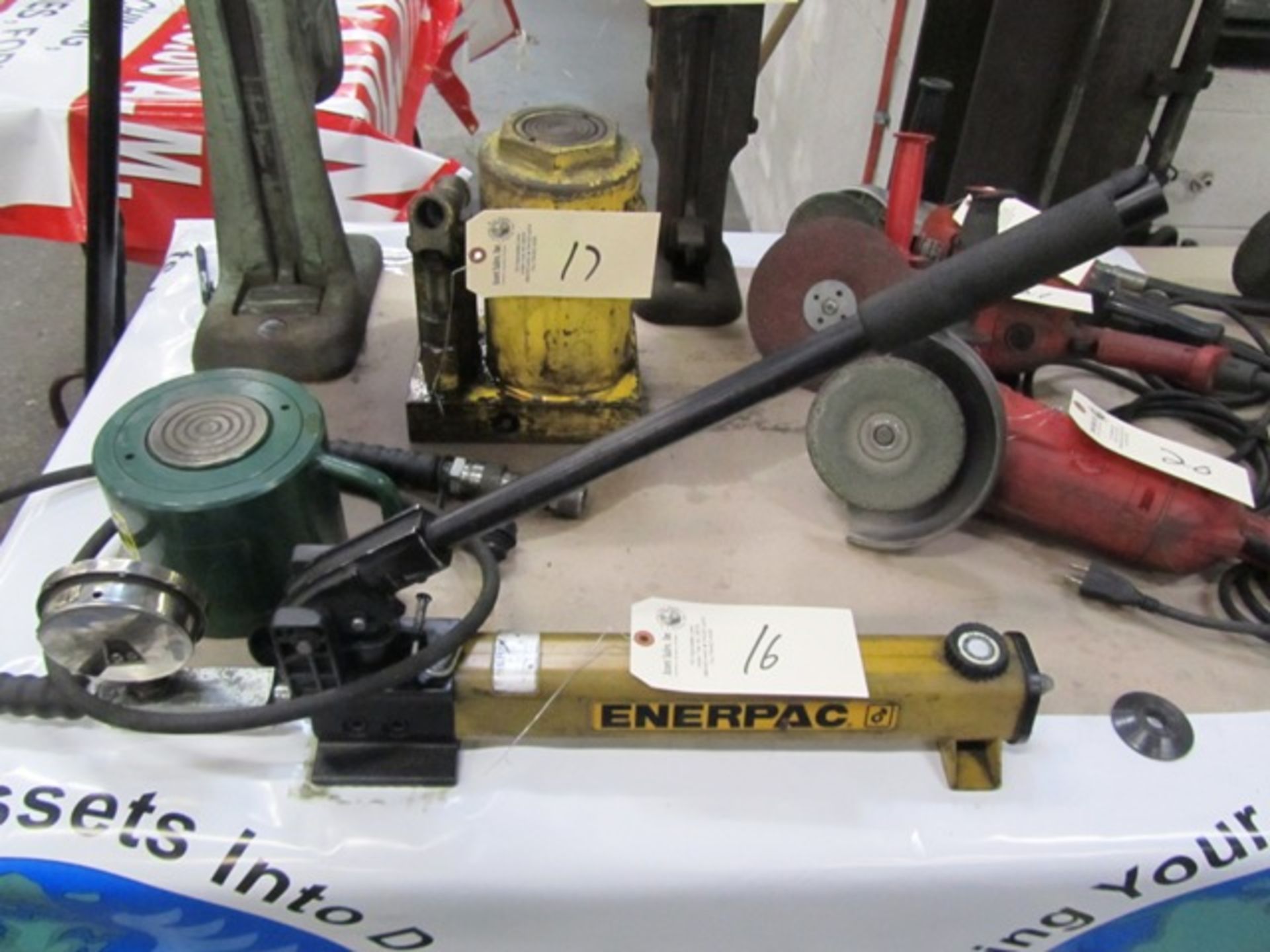Enerpac Hydraulic Pump with Jack