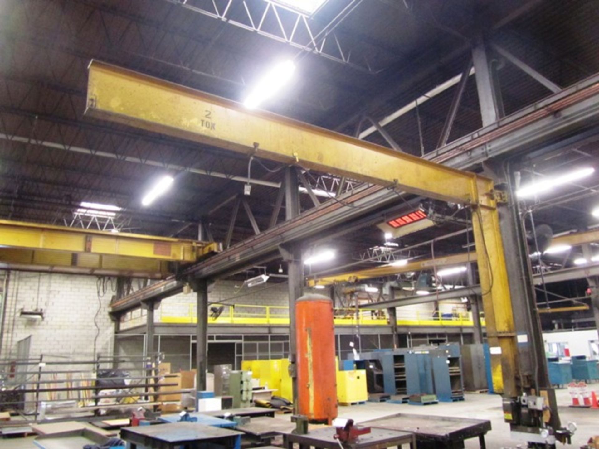 2 Ton Wal Mounted Jib Crane with Budgit 2 Ton Electric Hoist with Pendant Control (hoist on pallet)
