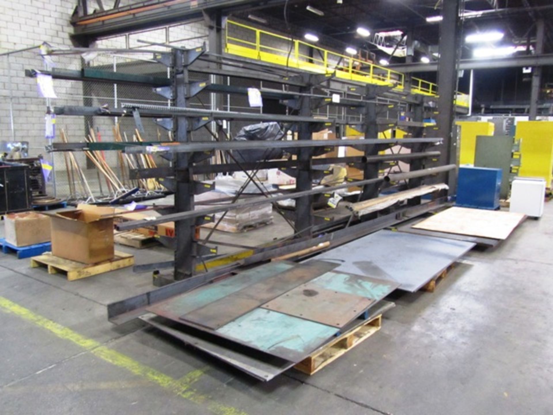 Plate (on floor) & Steel (on rack)