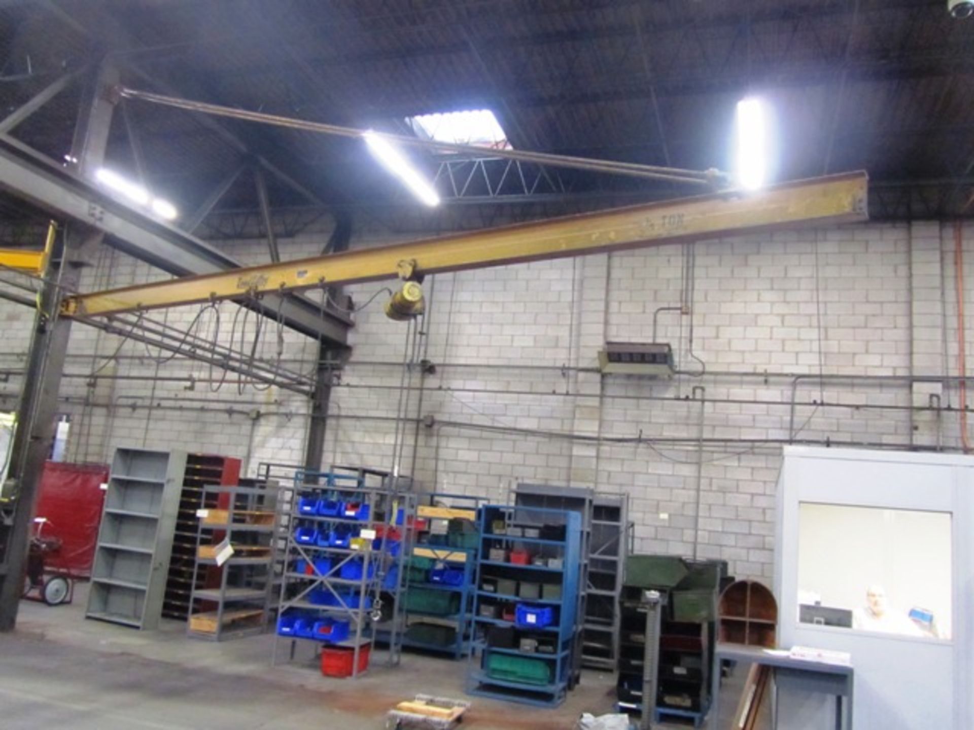 1/4 Ton Jib Arm with Budgit 1/4 Ton Electric Hoist with Pendant Control