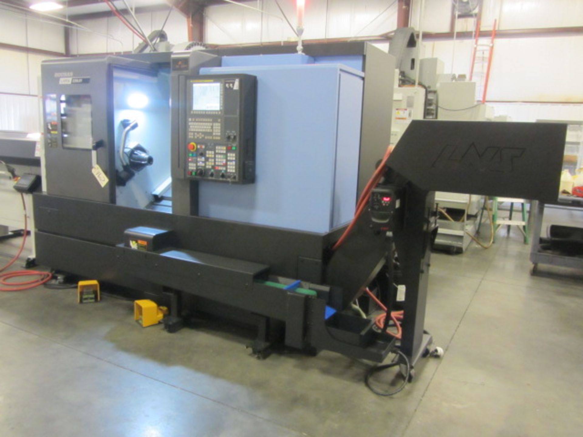 Doosan Lynx 220 LSYC CNC Turning Center with 8.25'' Chuck Main Spindle, 5.5'' Sub-Spindle, Y- - Bild 3 aus 9