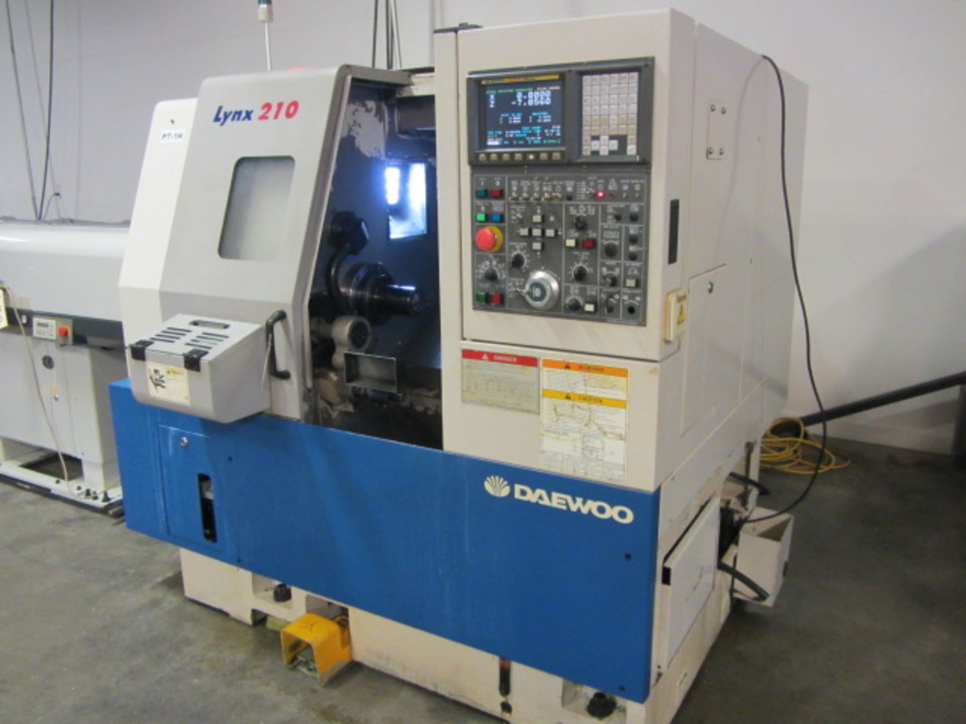 Daewoo Lynx 210A CNC Turning Center with 16C Collet Chuck, Parts Catcher, Fanuc i CNC Control, sn: - Image 6 of 7