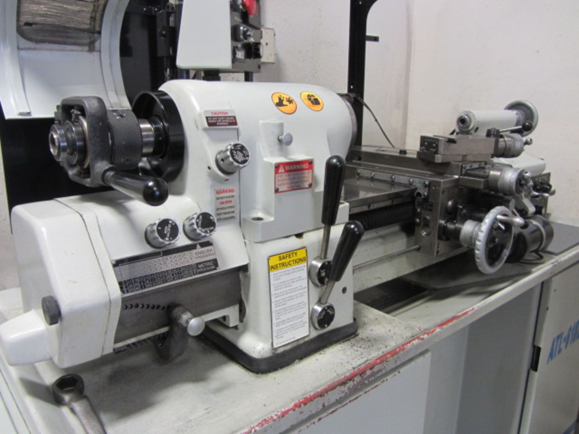 Acra ATL-618 EVS Super Precision Toolroom Lathe with 19'' Distance to Tailstock, Electronic Variable - Image 7 of 9