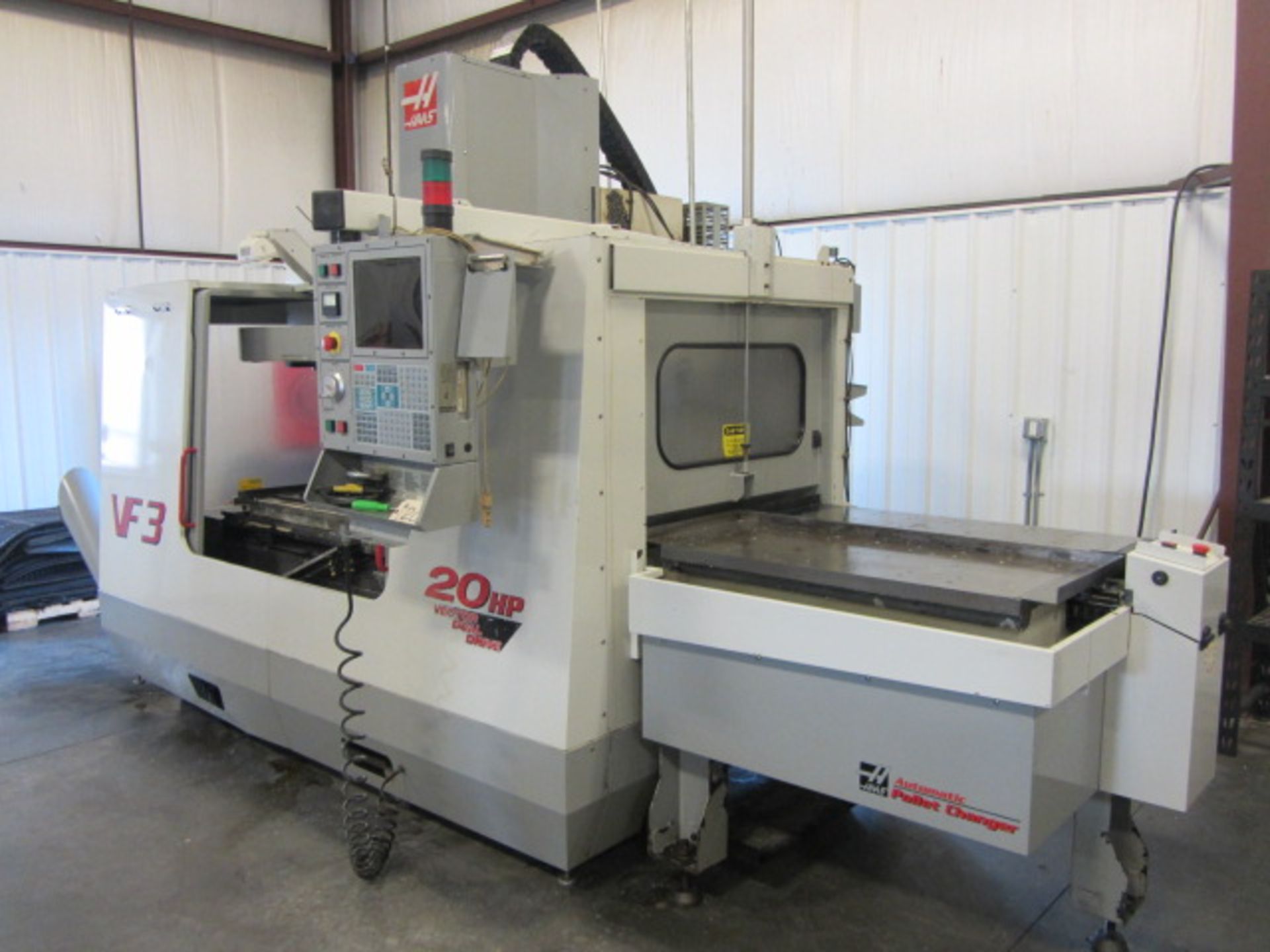 Haas VF3 4-Axis CNC Vertical Machining Center with Dual Pallet Changer, 16'' x 35'' Table, #40 Taper - Bild 4 aus 9