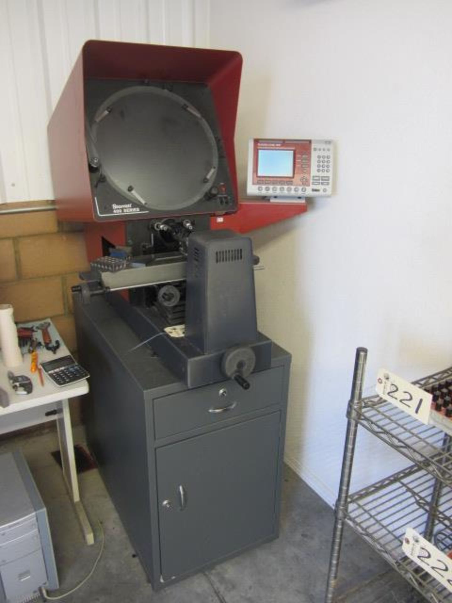 Starrett 400 Series Optical Comparator with Quadra-Chek 200 Controls, sn:5461L