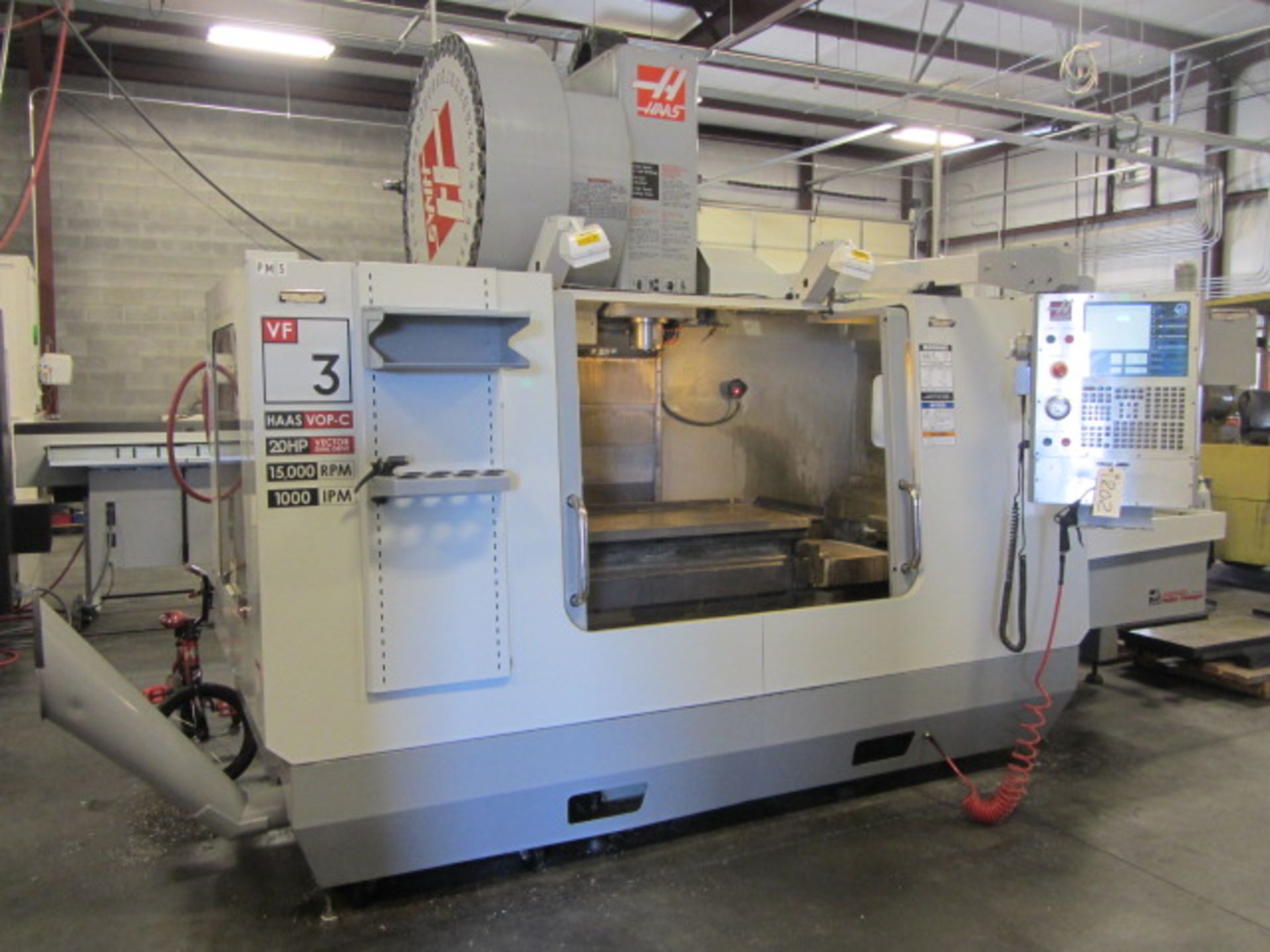 Haas VF3DAPC 4-Axis CNC Vertical Machining Center with Dual Pallet Changer, Intuitive Probing, - Image 2 of 10