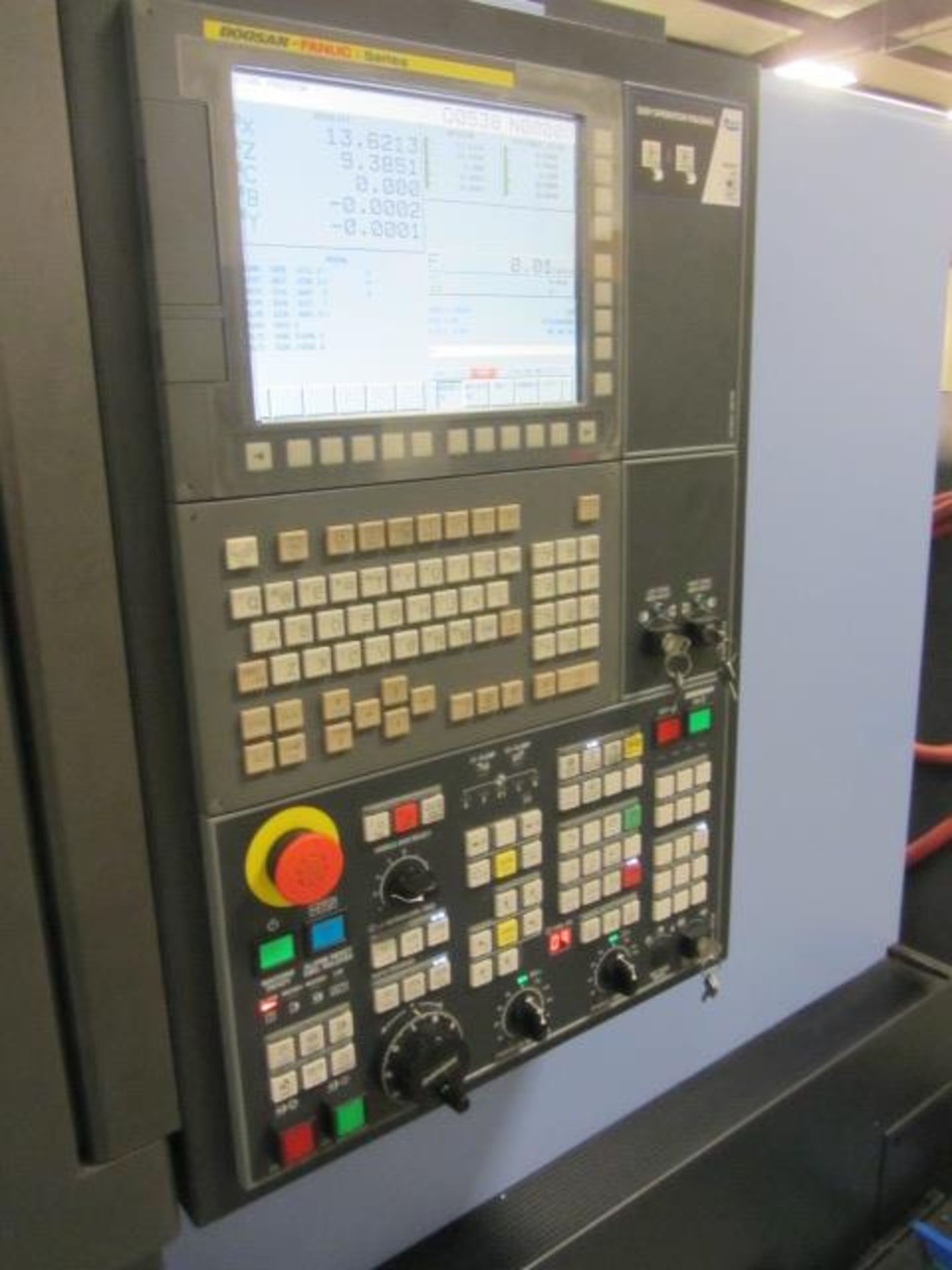 Doosan Lynx 220 LSYC CNC Turning Center with 8.25'' Chuck Main Spindle, 5.5'' Sub-Spindle, Y- - Bild 5 aus 8