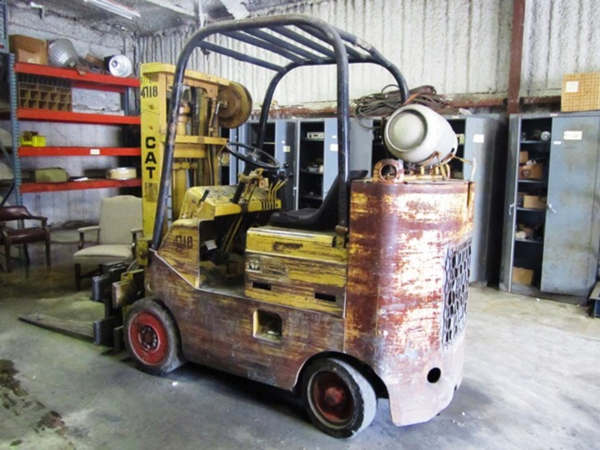 CAT Model T80CSTR 8,000lb Capacity Propane Forklift with Rotary 2 Stage Mast, 4' Forks, Solid Tires, - Image 2 of 2