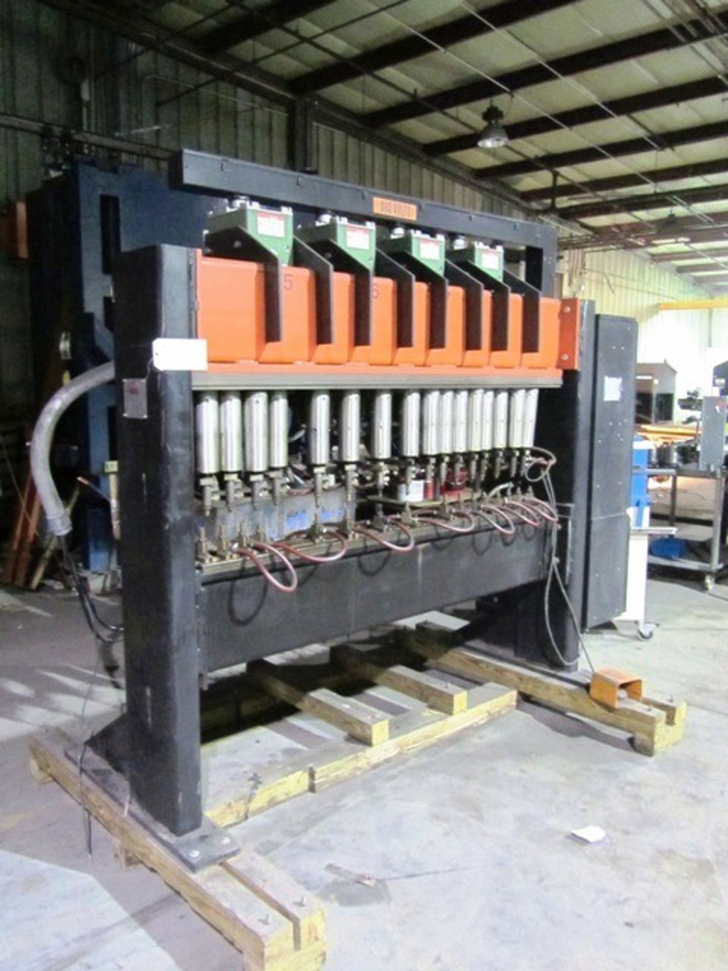 Hoffman Chicago 16 Position Spot Welder with 85KVA, Remote Foot Pedal & Weldtronic WTC WT-900 PLC - Image 2 of 3