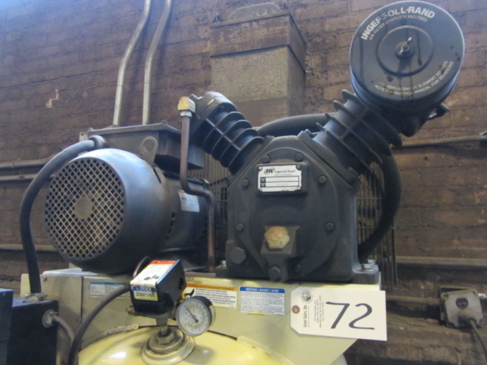 Ingersoll Rand Model 2475N7.5TSC 7.5 HP Reciprocating Vertical Air Compressor with 175 PSI, sn: - Image 2 of 5