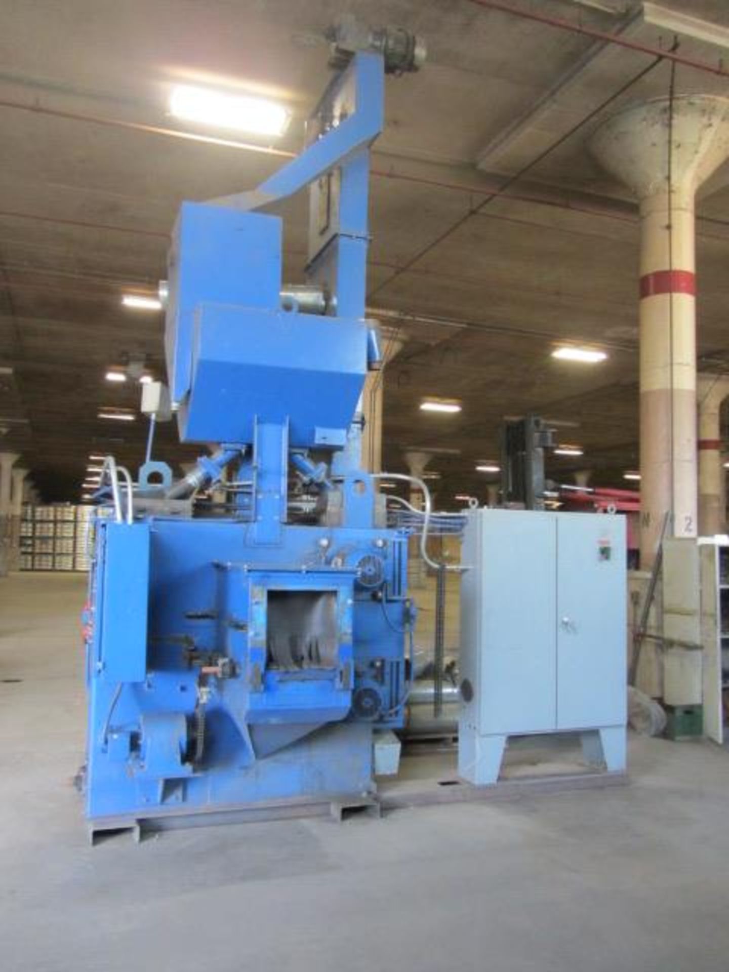 Wheelabrator WCRC-4-75 Pass-Thru Blast Machine with Reclaim & Dust Collector, 14'' x 14'' Part - Image 7 of 10