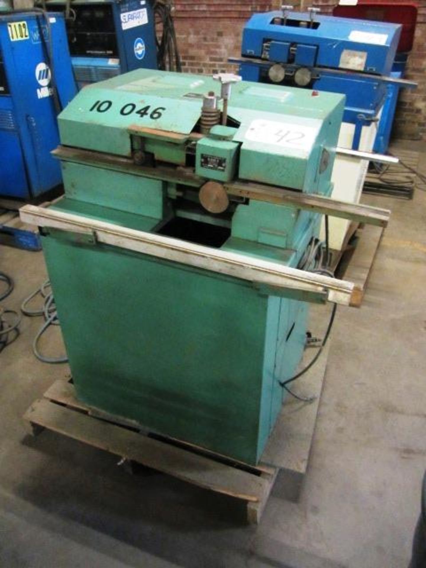 Falls Metal Model 111 D-Burr-R Edge Deburring Machine, sn:761