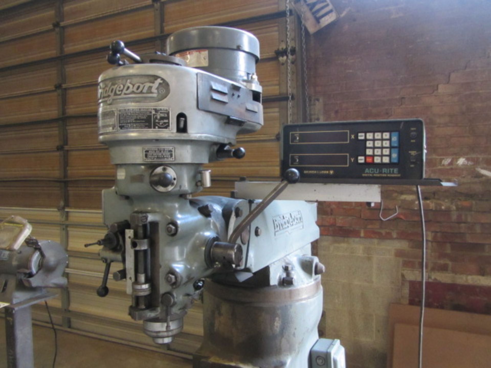 Bridgeport Vertical Milling Machine with 9'' x 42'' Table, Spindle Speeds to 2720 RPM, R-8 - Image 3 of 6