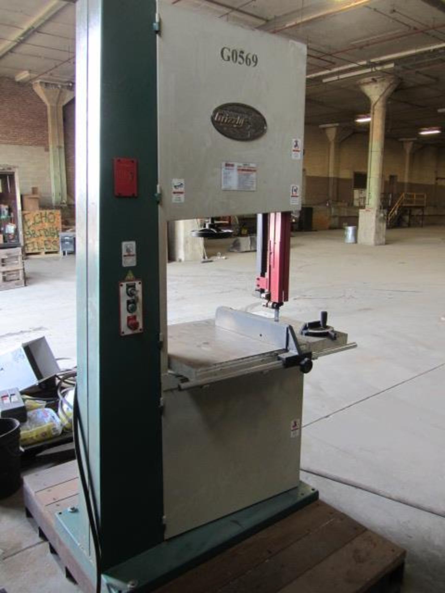 Grizzly G0569 24'' Heavy Duty Bandsaw, sn:0070006 - Image 5 of 6