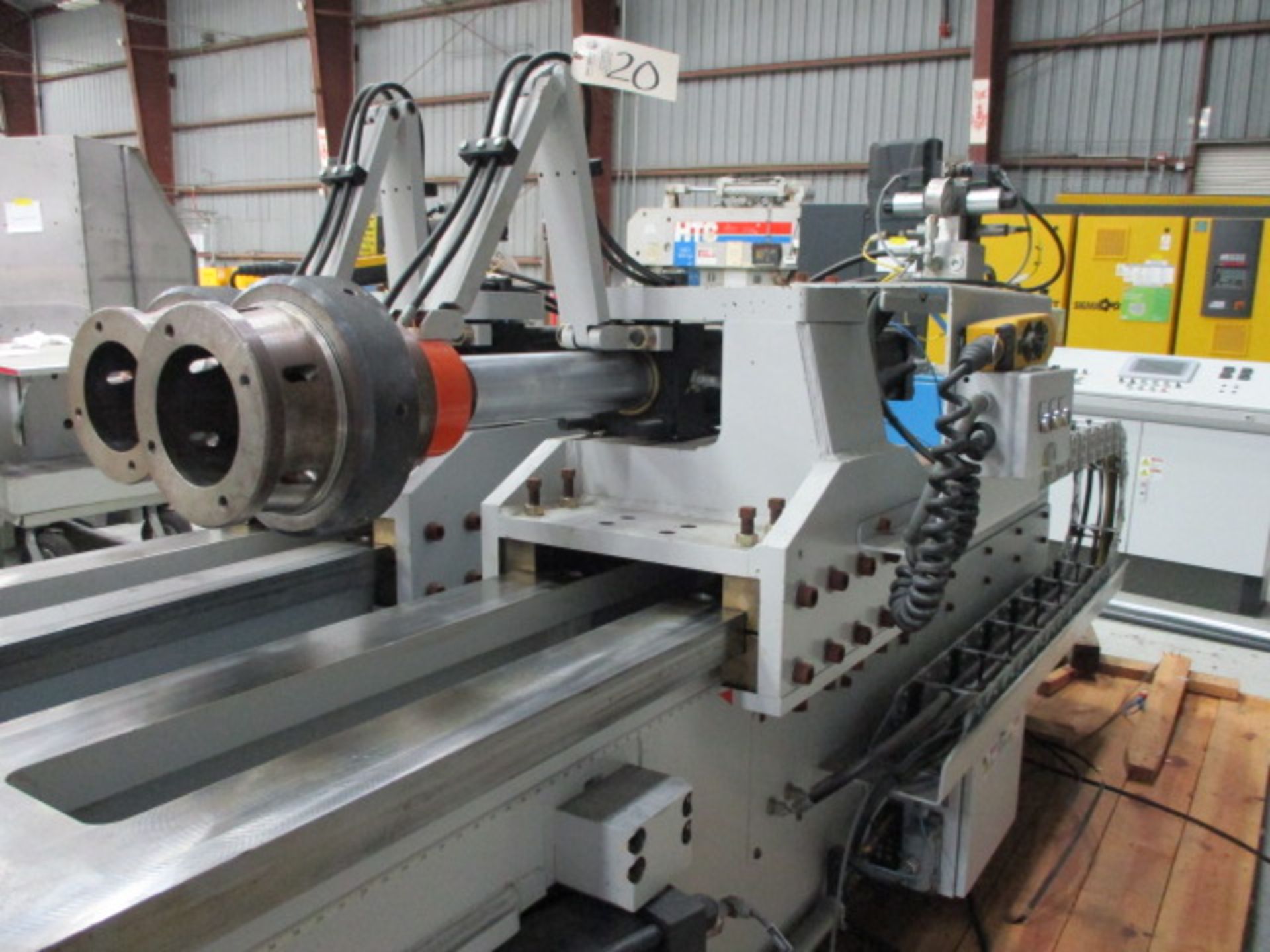 Beckwood Triform Model SF20T-240 20 Ton x 240'' Hydraulic Extrusion Stretch Forming Machine with PLC - Image 2 of 11