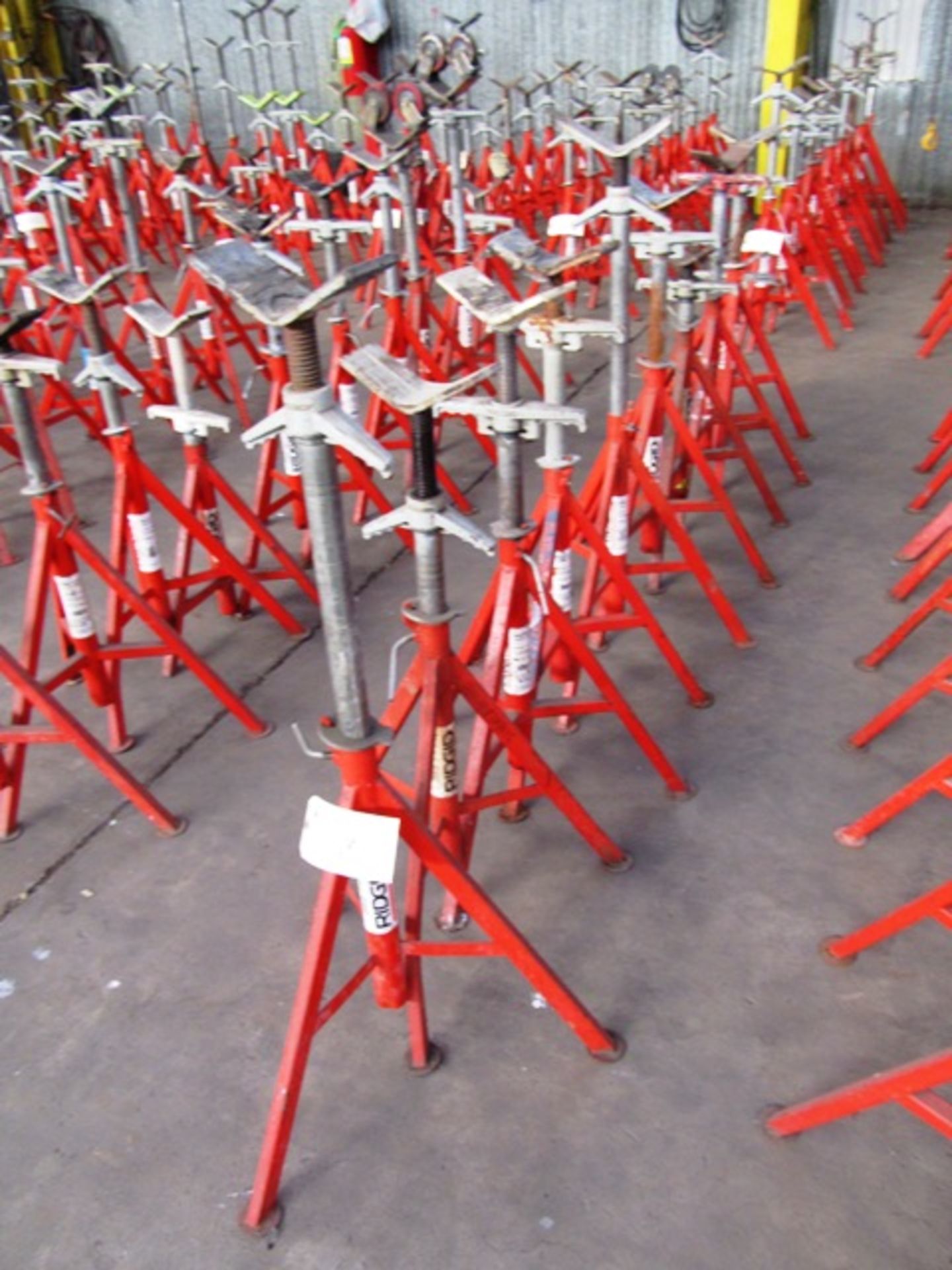(10) Pipe Stands