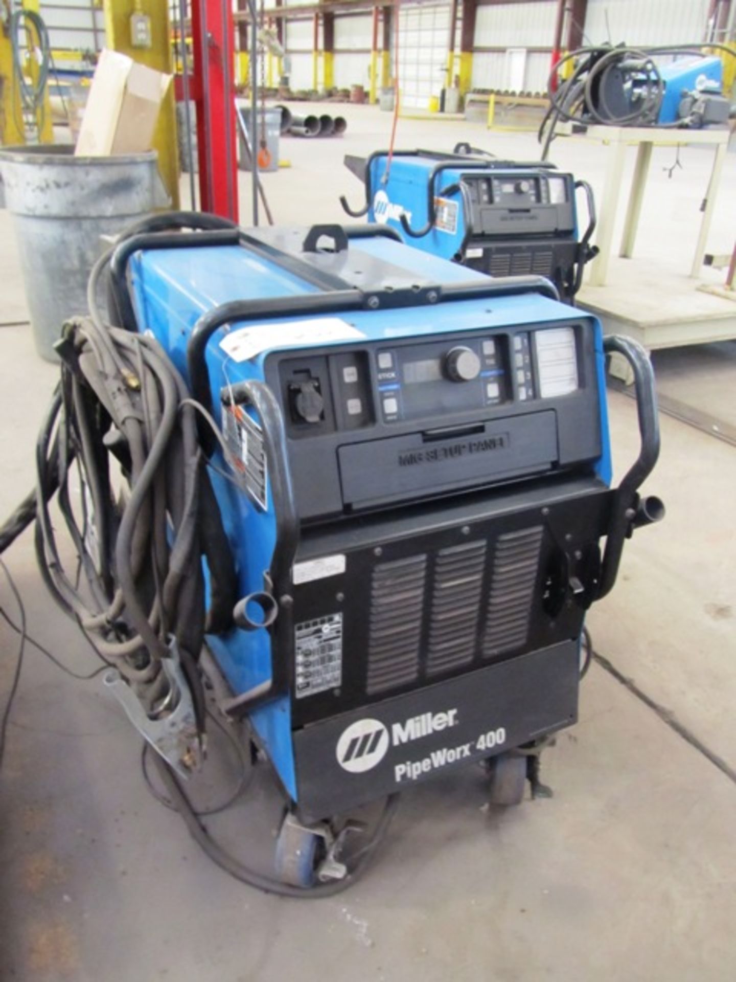 Miller PipeWorx 400 Portable Mig Welder with Miller PipeWorx Dual Wire Feeder, sn:MD150358G