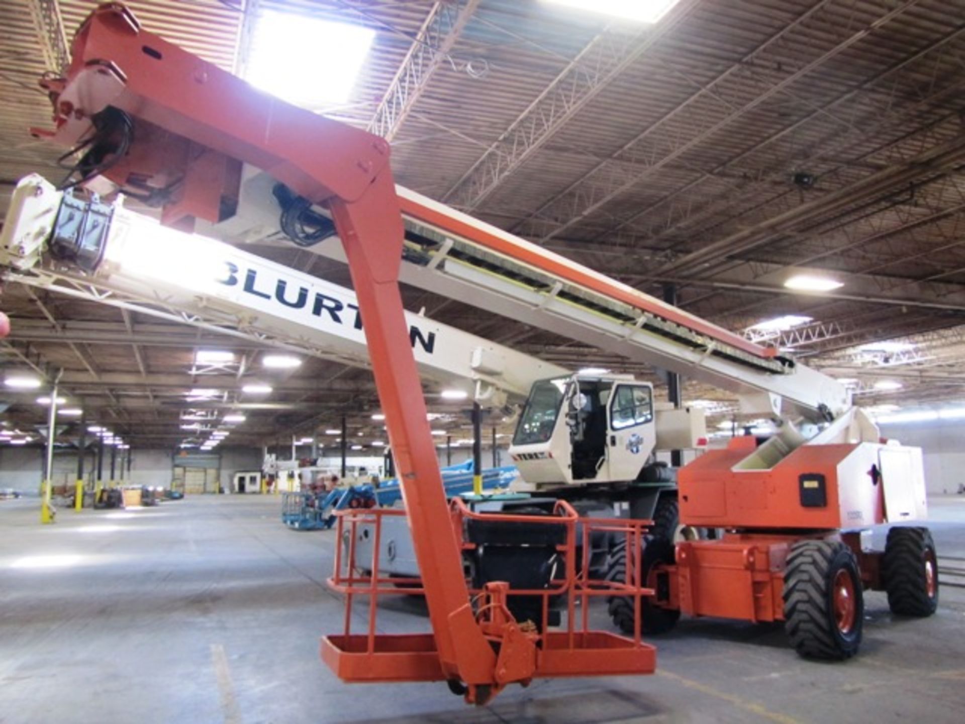 JLG 120SXJ Diesel Telescopic Boom Platform Lift with 500lb Max Capacity, 120' Max Platform Height,