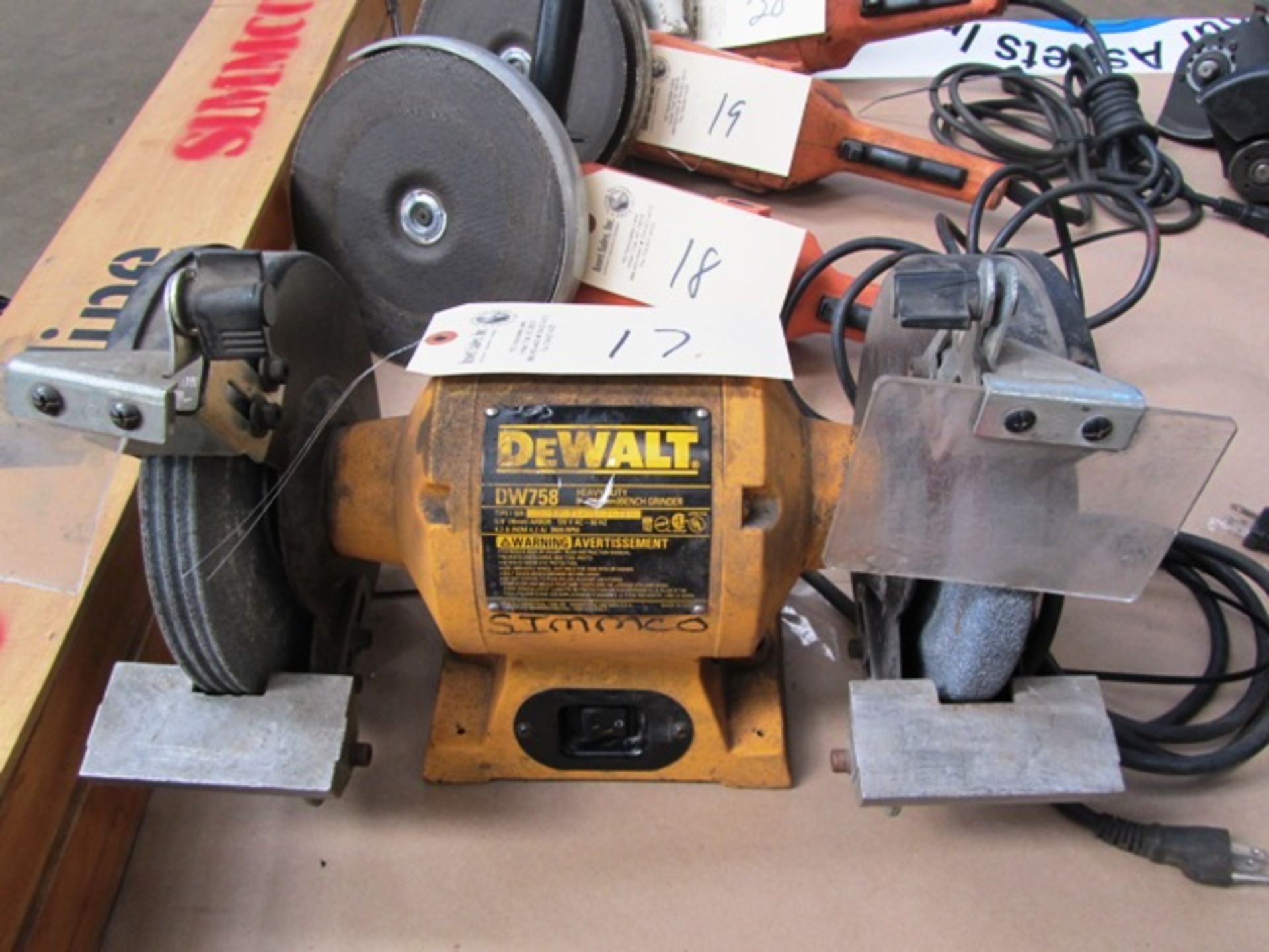 Dewalt DW758 6'' Double End Bench Grinder